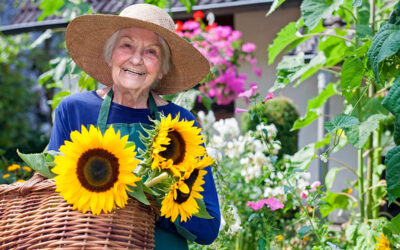 Cape Coral Independent Living: 6 Reasons to Garden