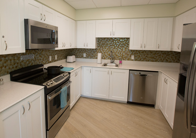 mead-therapy-rehabilitation-center-kitchen